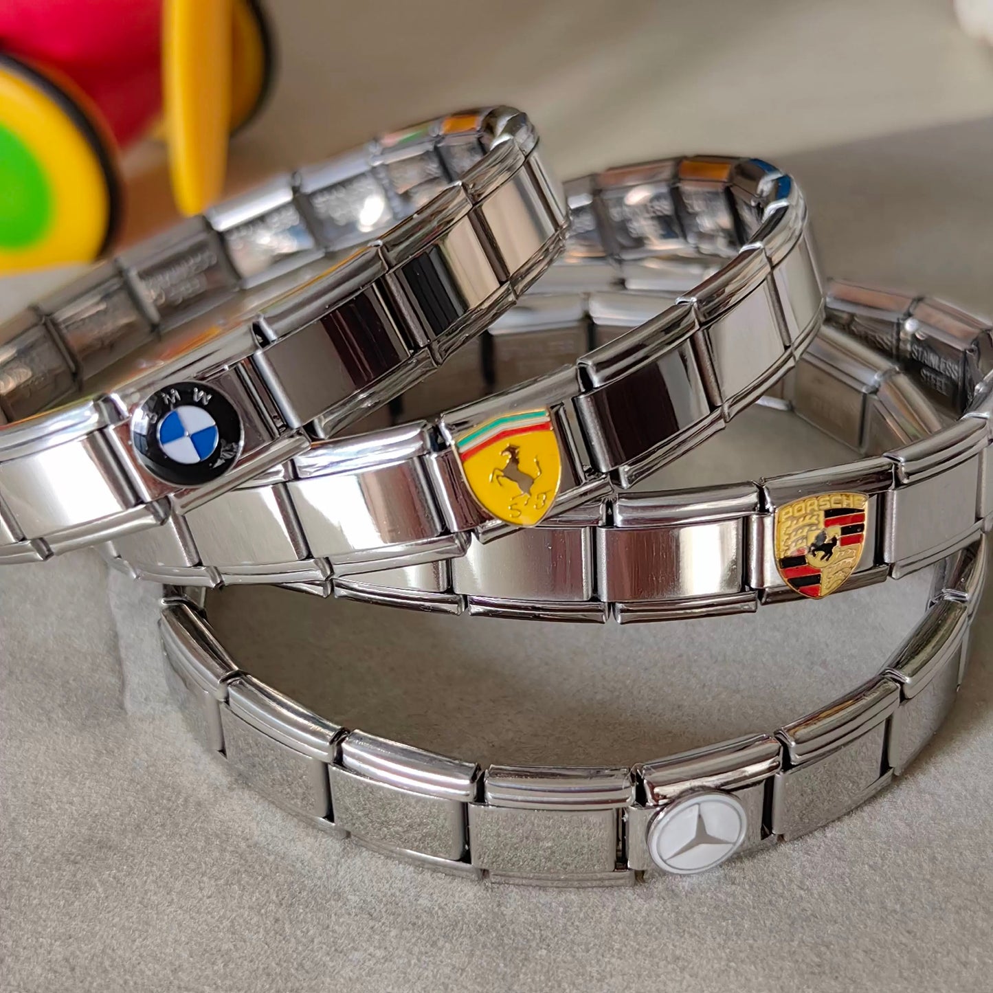 Porsche - Silver Charm