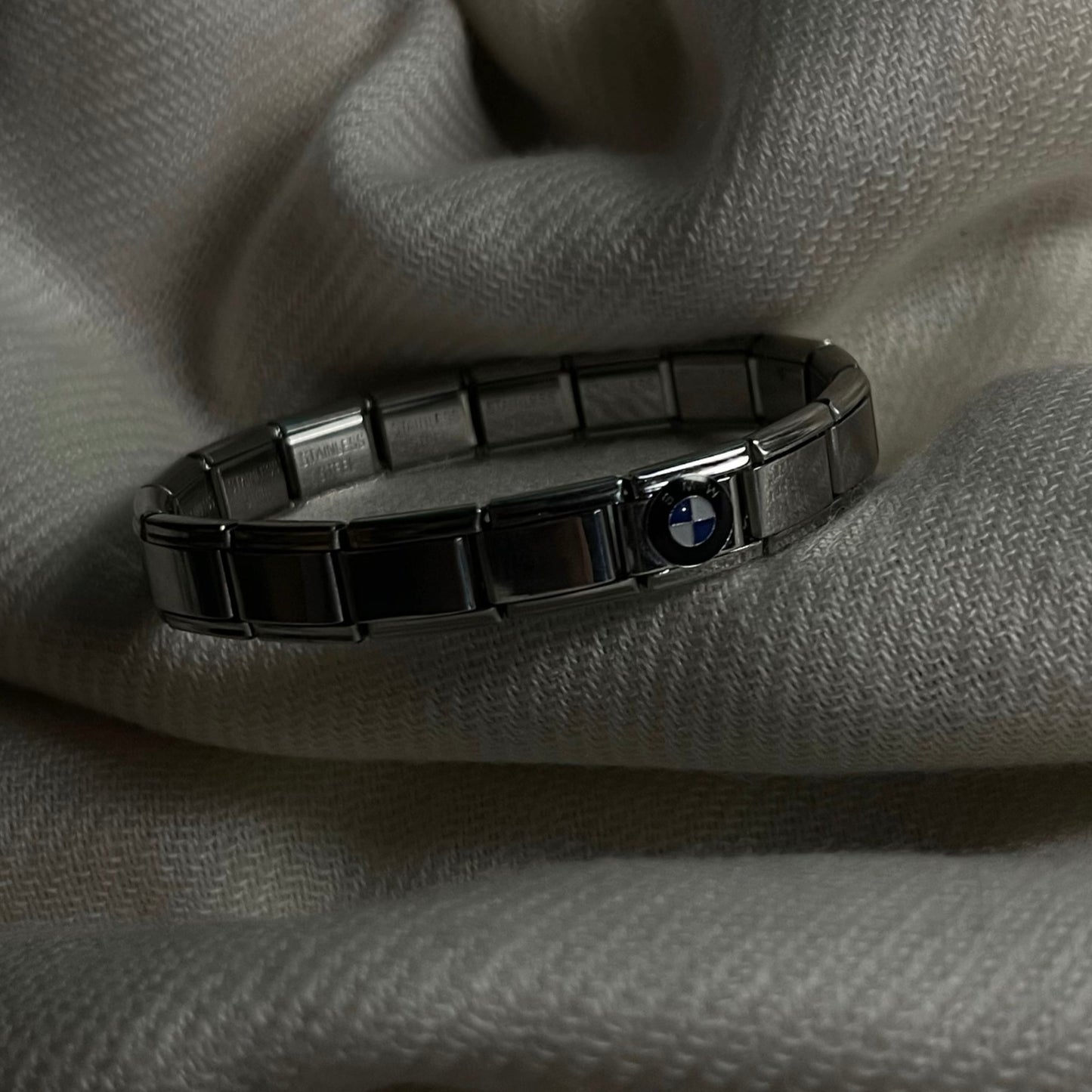BMW - Silver Charm