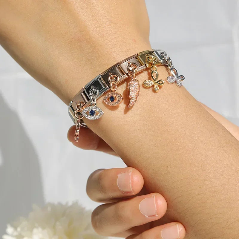 Wing Shiny with CZ - Gold Pendant Charm