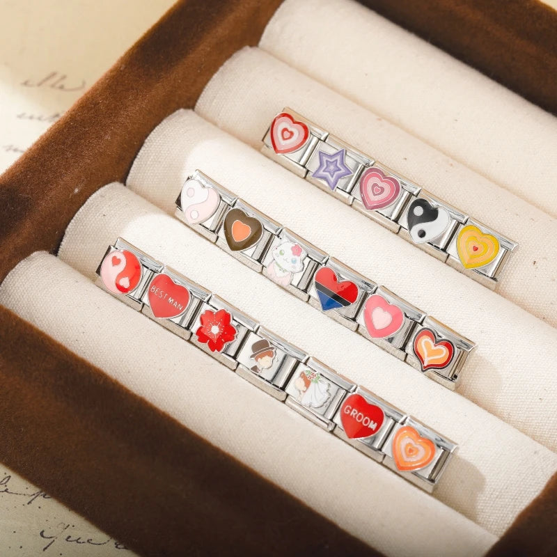 Fluttering Orange Heart - Charmris