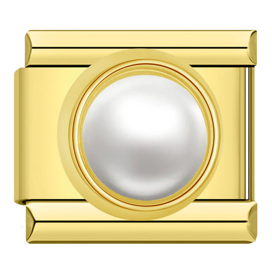 Elegant Pearl - Gold Charm